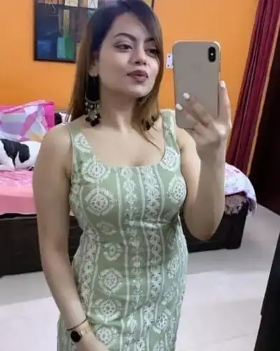 Call Girl in Kayamkulam